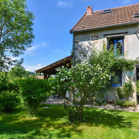 Beautiful Holiday Home In Pionsat Auvergne With Garden * Pionsat