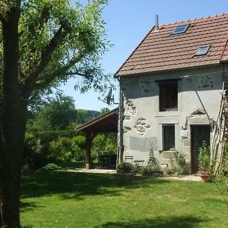 Holiday home Beautiful Holiday Home In Pionsat Auvergne With Garden *
